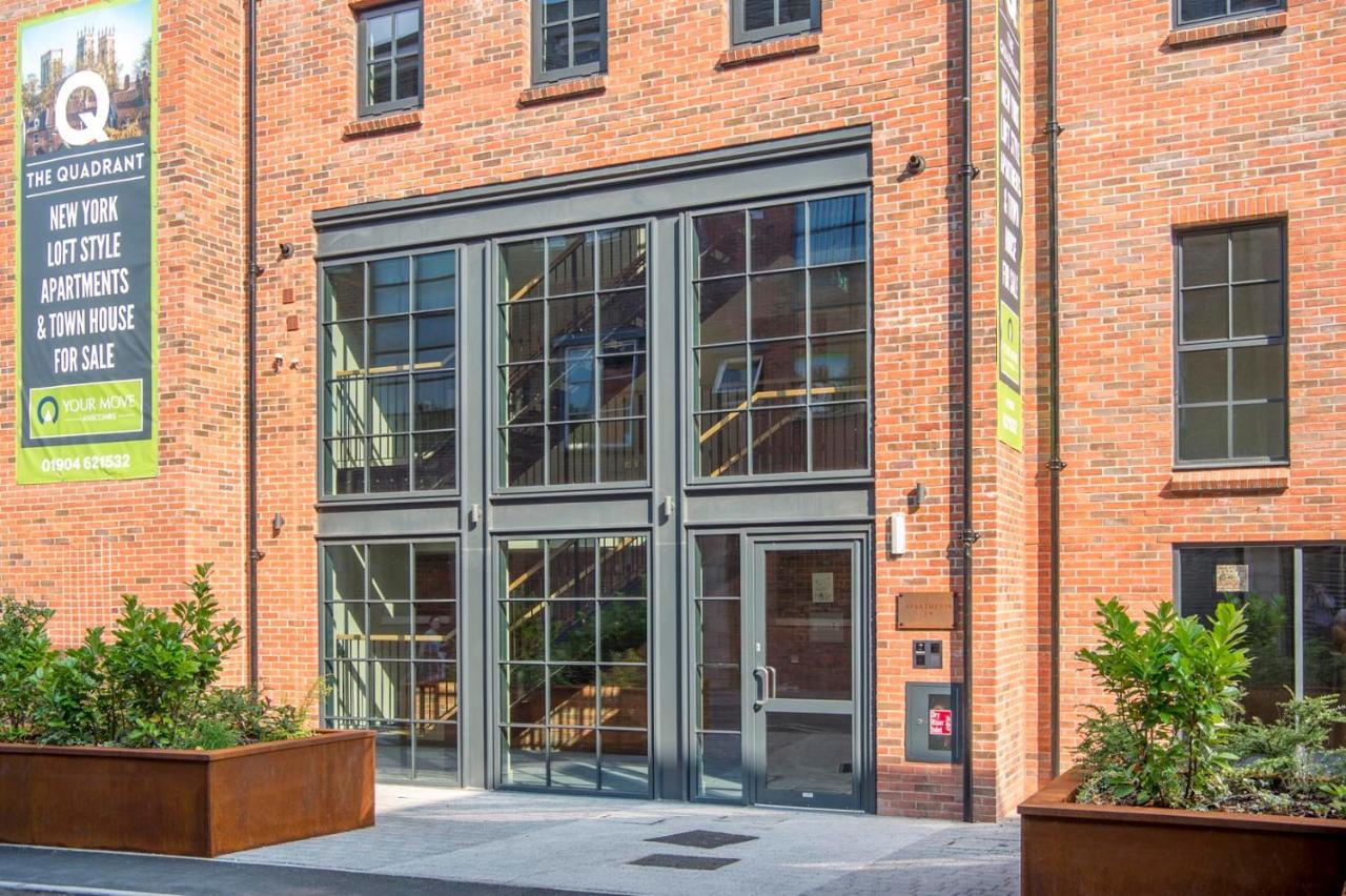 The Quadrant - The Palm Apartment York