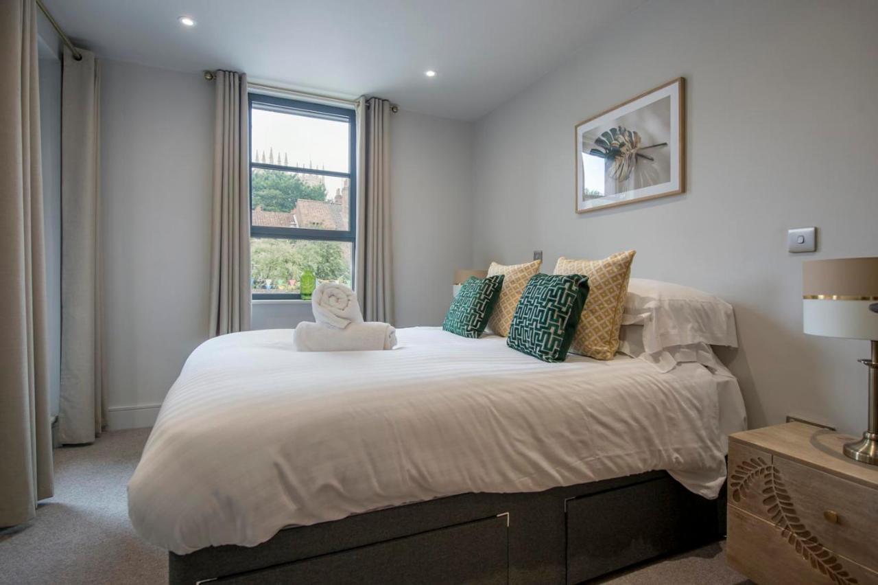 The Quadrant - The Palm Apartment York